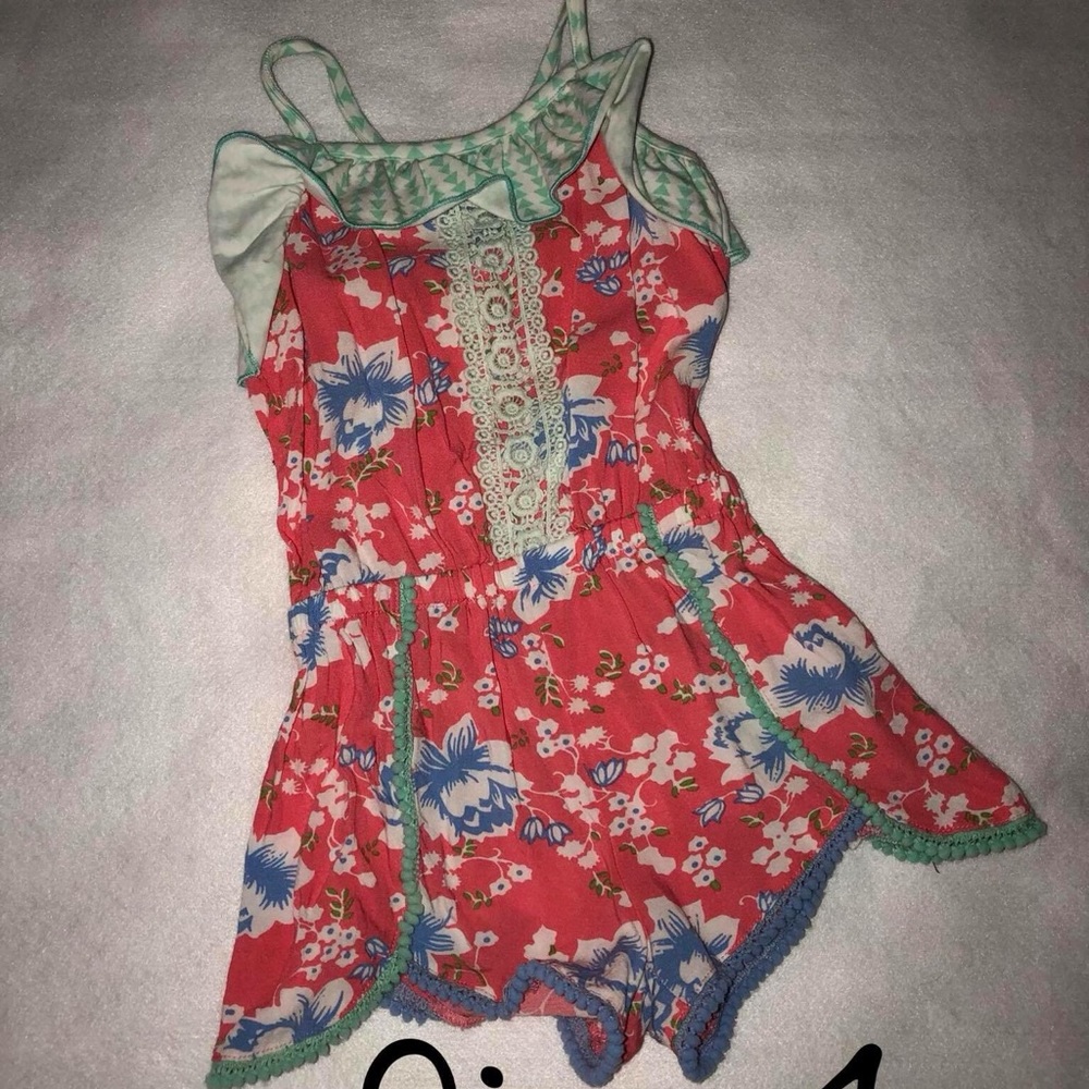 💕Boho Butterfly Pom Pom Romper💕